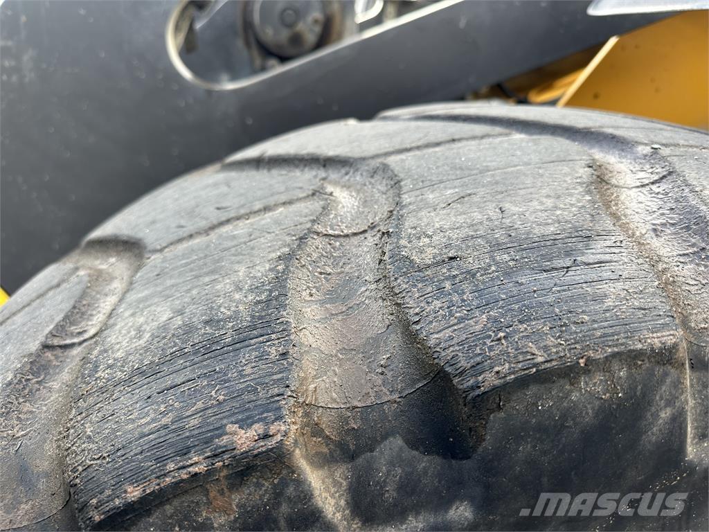 Volvo L70H Фронтальні навантажувачі