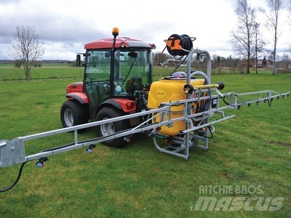 Jar-Met 200V Причіпні обприскувачі