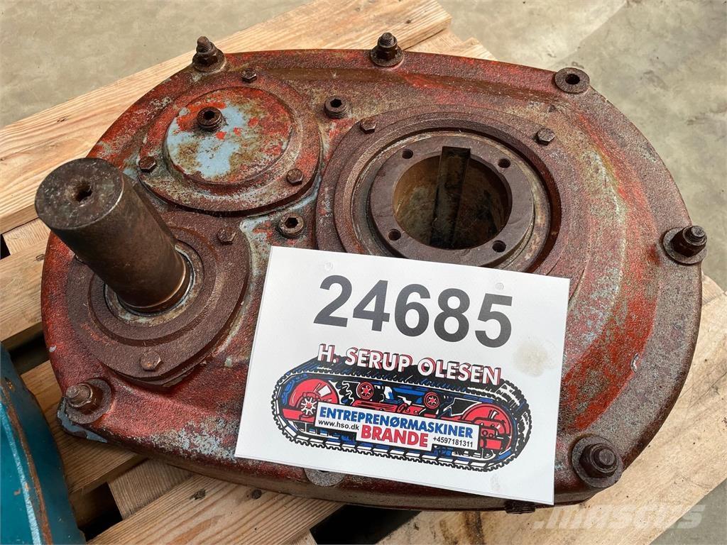  Akselgear Коробки передач