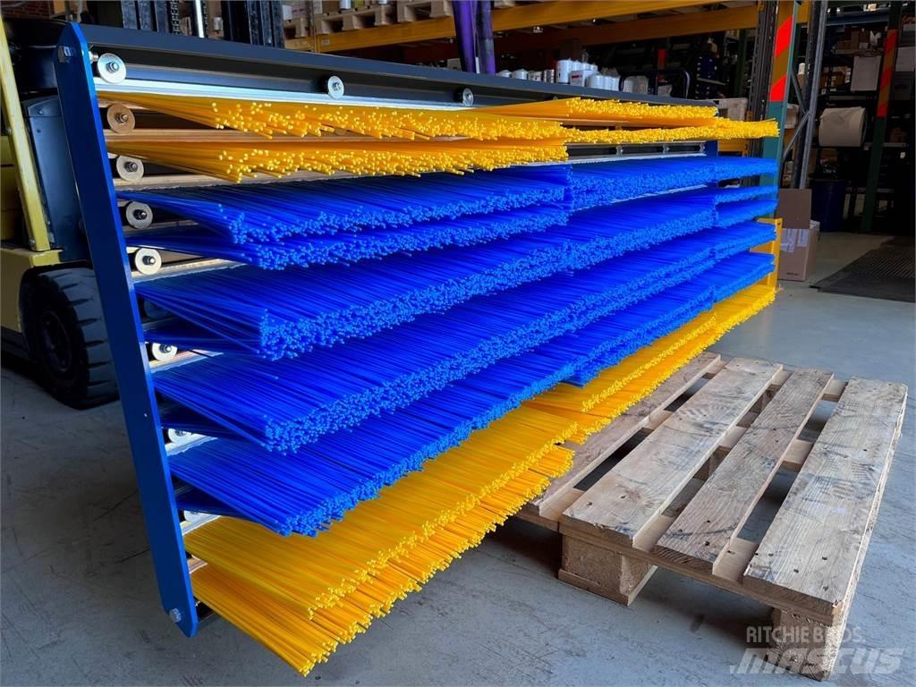  Børstesæt 2400 mm kost Снігоочищувальні ножі та плуги