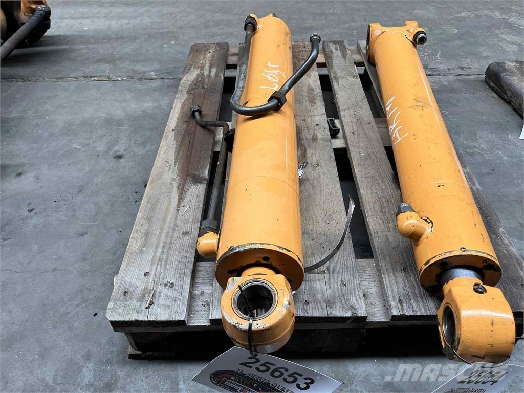 CASE 695SR bomcylinder Гідравліка