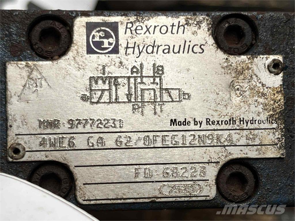 CASE 695SR ventil Гідравліка