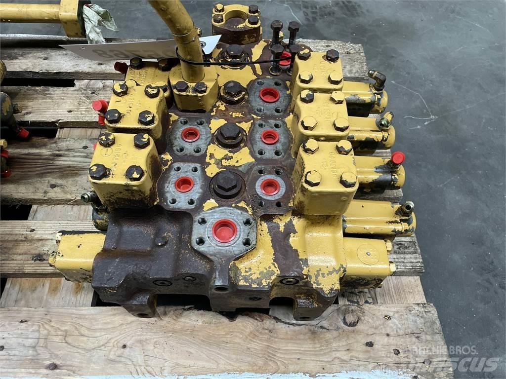 CAT 215LC hovedventilblok Гідравліка