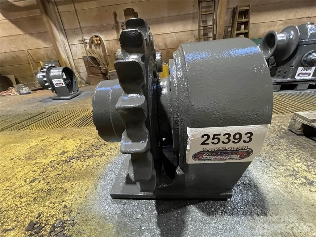 CAT 318BL Køregear Коробка передач