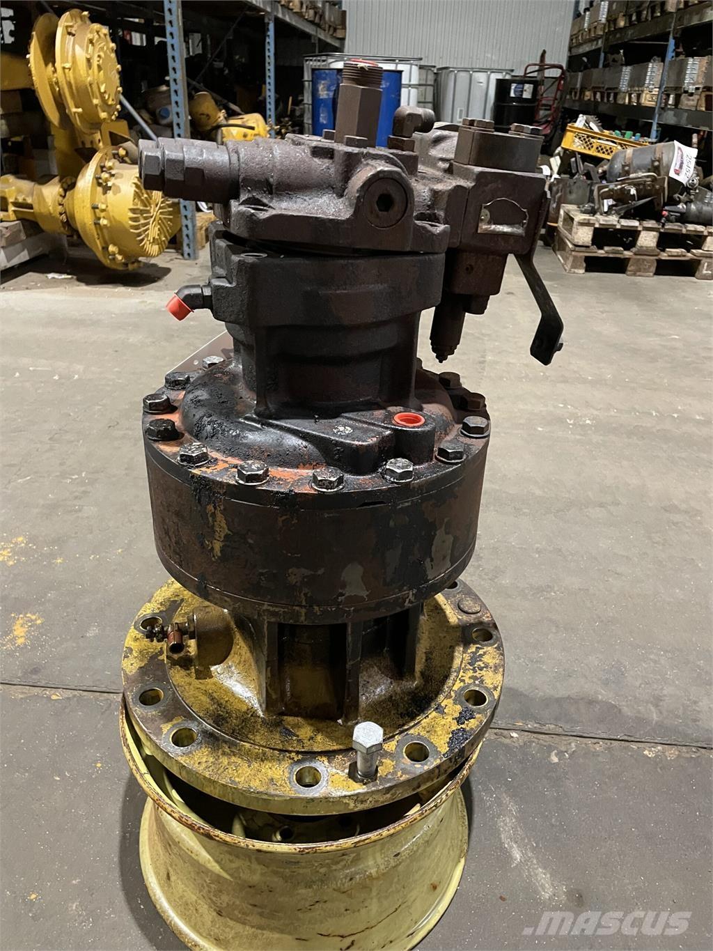 CAT 323D krøjegear Коробка передач