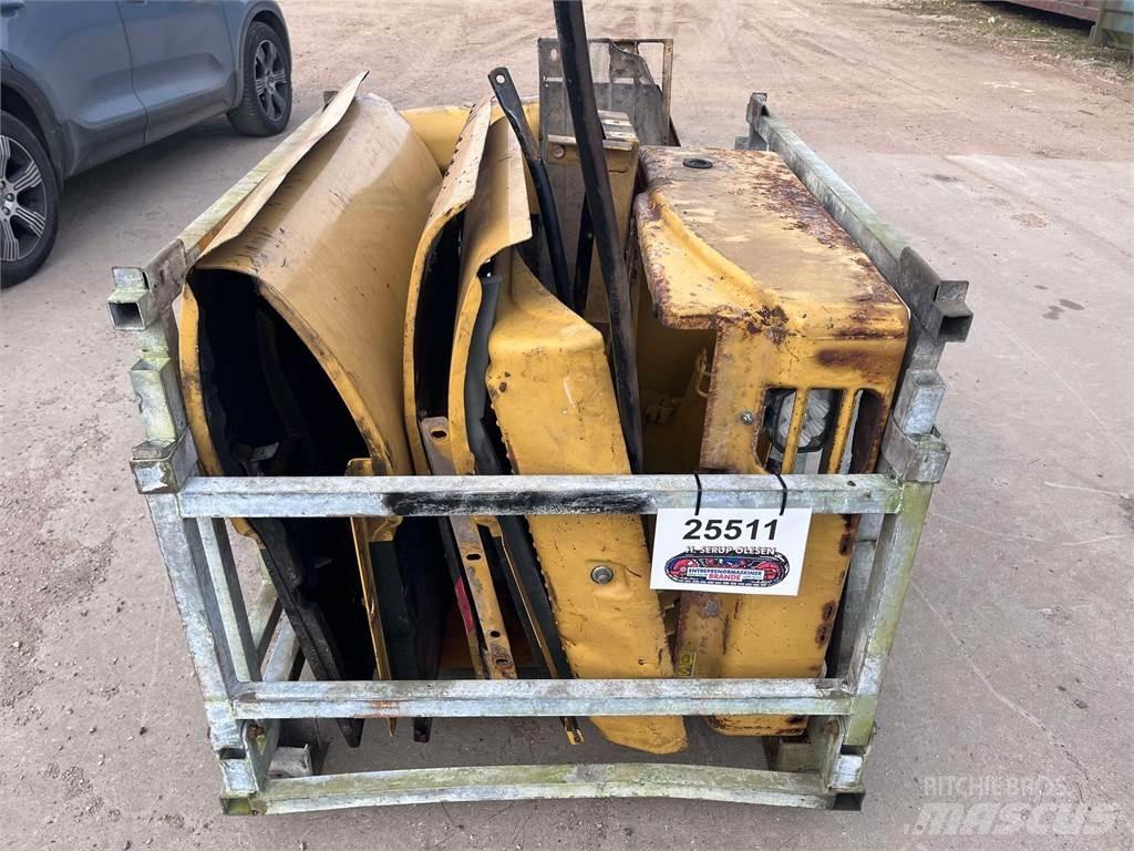 CAT 323D Skærme Інше обладнання