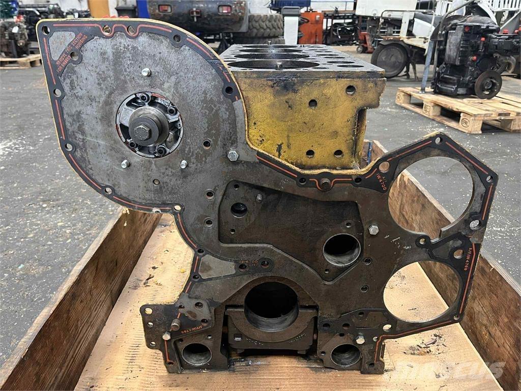 CAT 3304 motorblok Двигуни