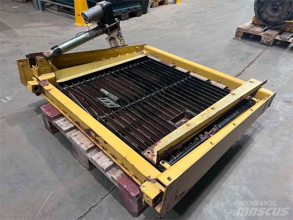 CAT 962GII Kølergrill Інше обладнання