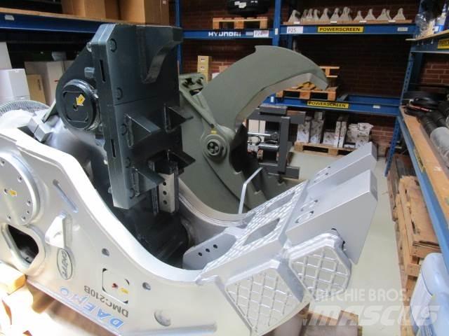 Daemo DMC210B betonsaks Будівельні роздрібнювачі