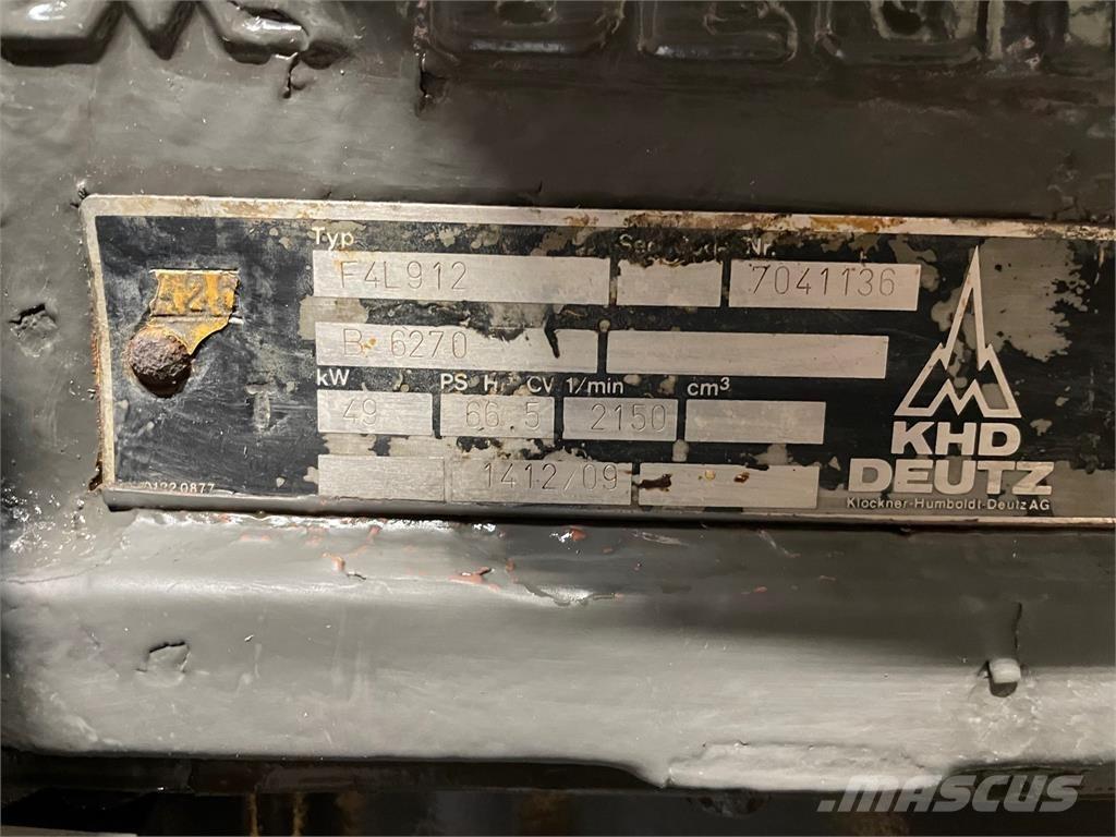 Deutz F4L 912 motor Двигуни