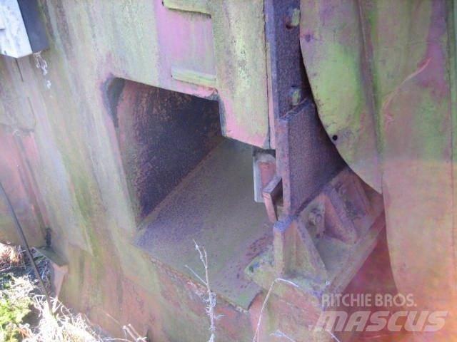 Eldan 400 klipper Будівельні роздрібнювачі