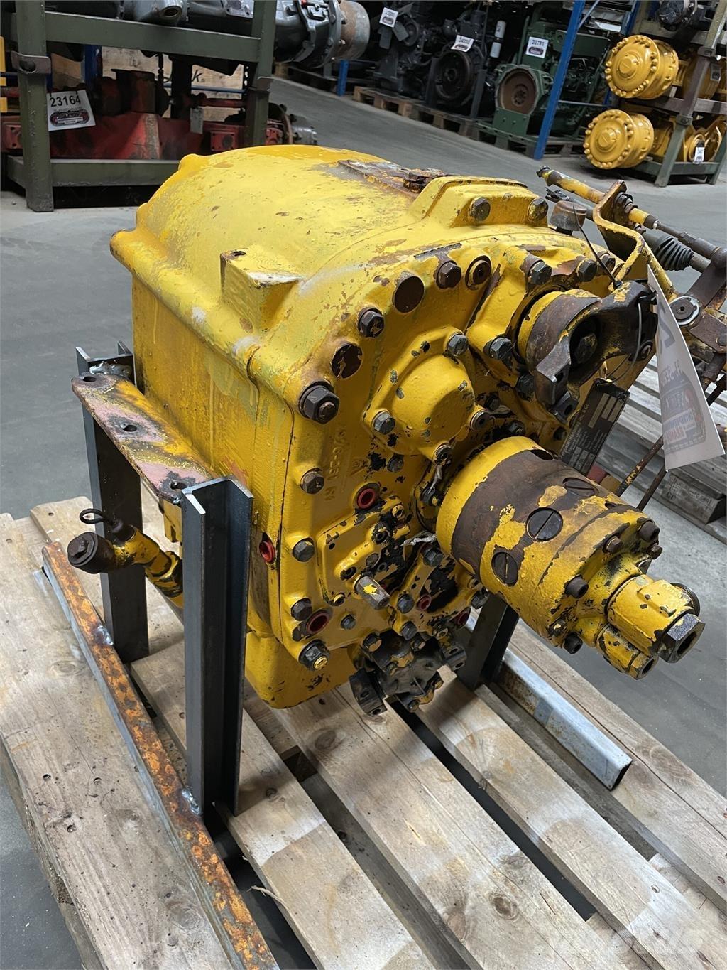 Hanomag 22C transmission Коробка передач