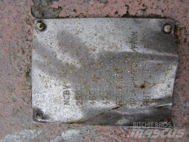  Højtryksventil ca. 3,5 ton Будтехніка - Інші