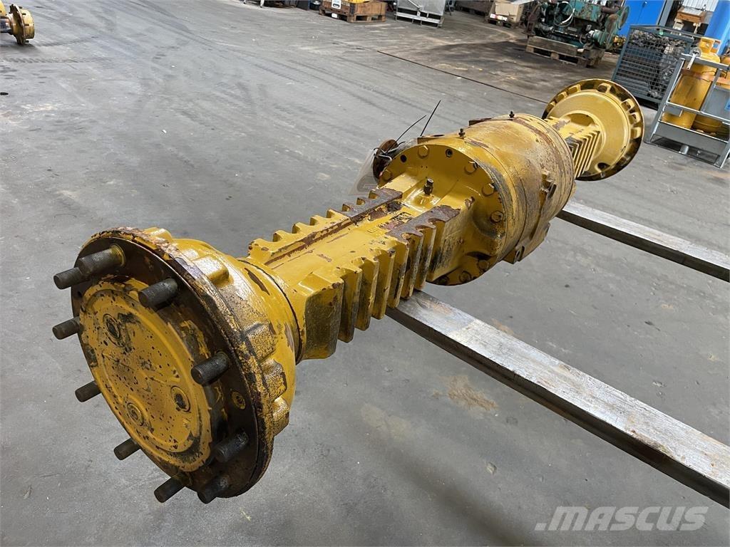 Hydrema 906B frontaksel Осі