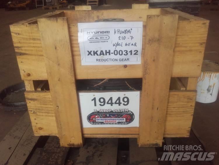 Hyundai R210LC-7 Køregear Коробка передач