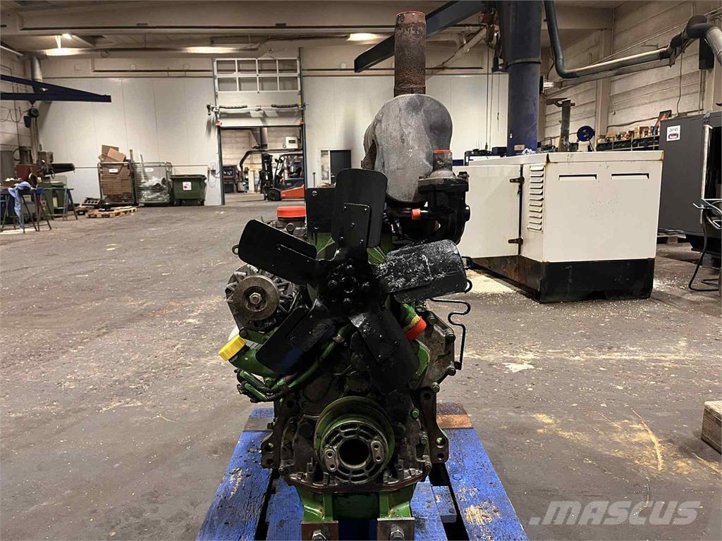 John Deere 4239DL 04 motor Двигуни
