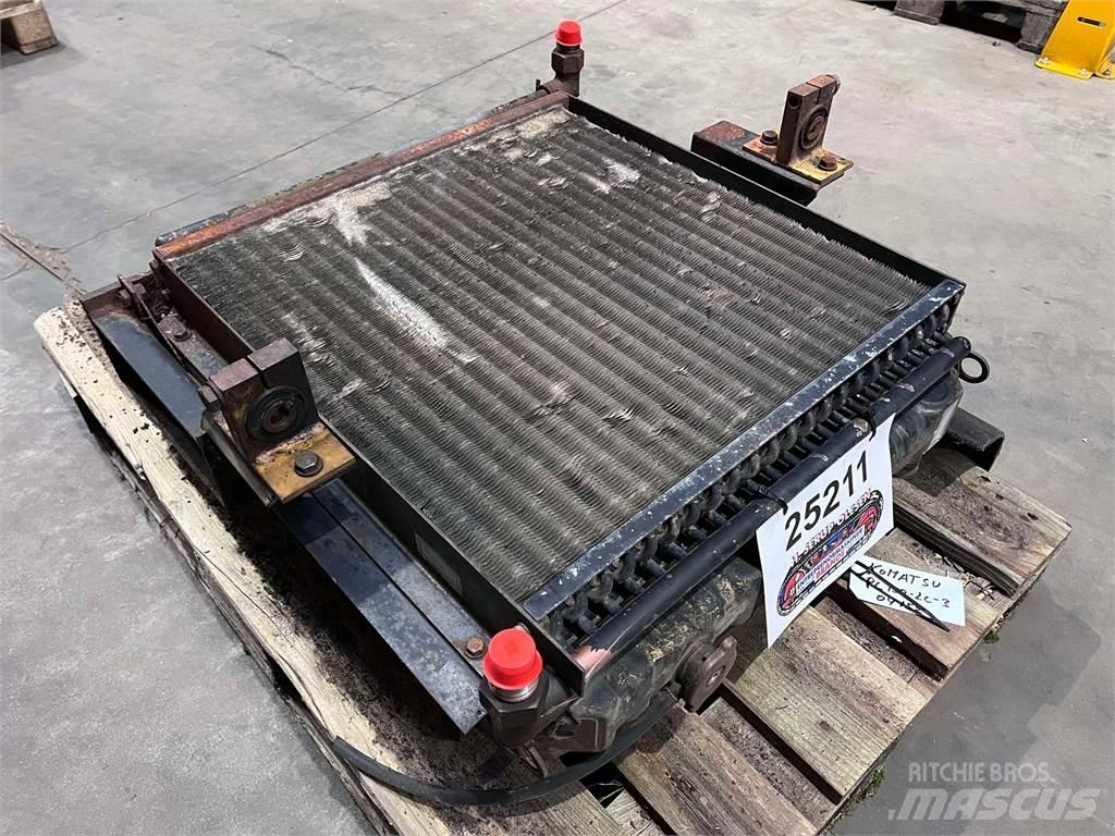 Komatsu PC150LC-3 Køler Двигуни