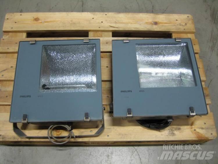  Lamper - 400W - 2 stk. Електроніка