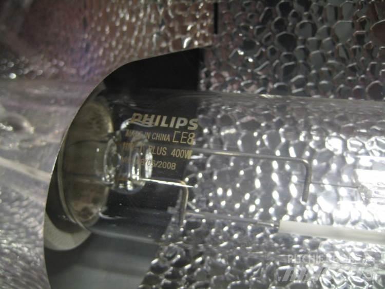  Lamper - 400W - 2 stk. Електроніка