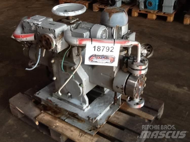 Lewa Type H4M1B pumpe Гідронасоси