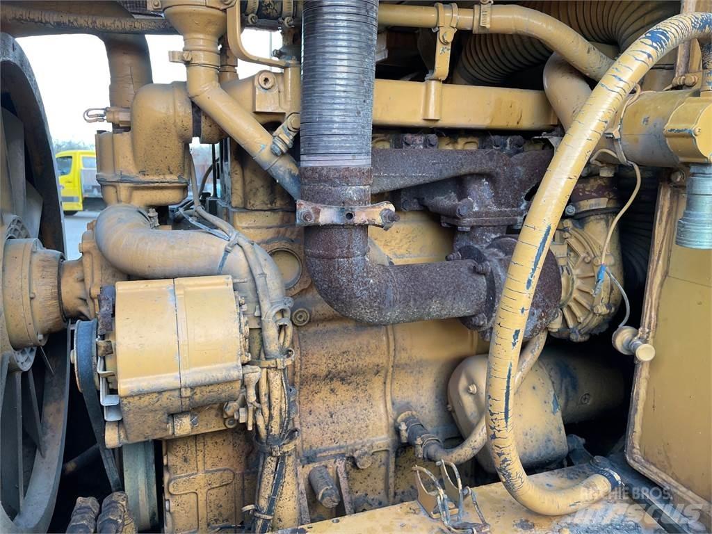 Liebherr LR621B til ophug Гусеничні бульдозери