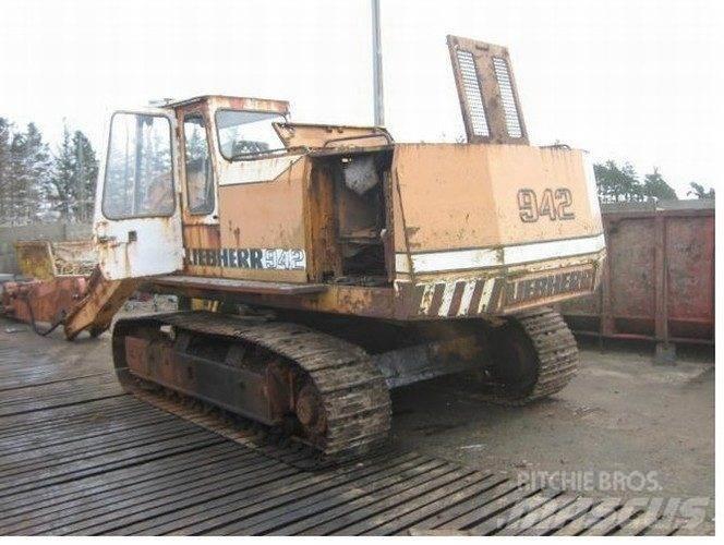 Liebherr R942 - til ophug Гусеничні екскаватори