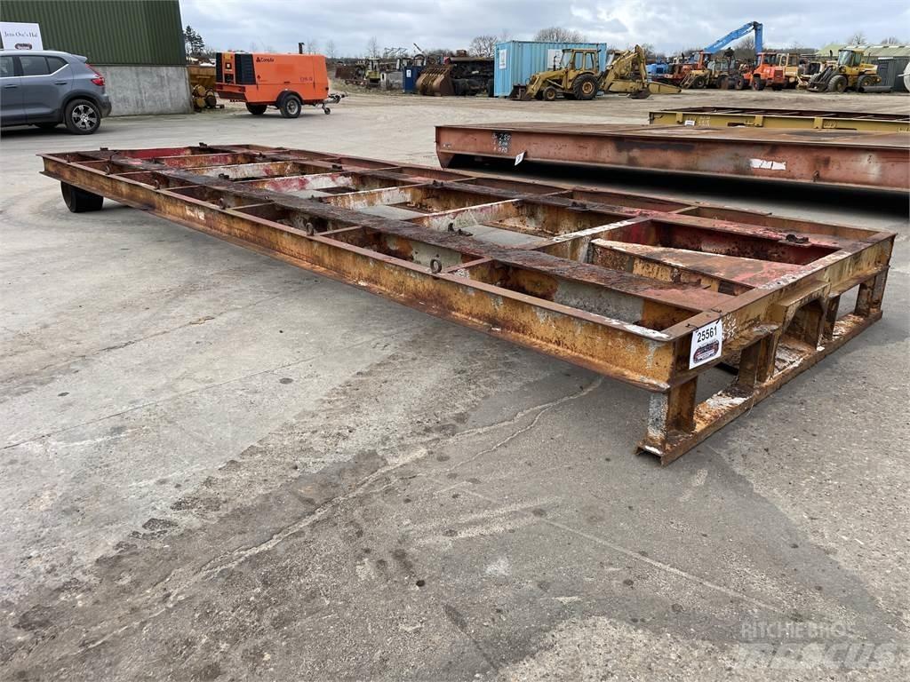 Mafi trailer 20ft - 25 ton Низькорамні напівпричепи