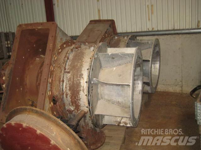 MAN 12V 32/40 turbo - 2 stk Інше обладнання