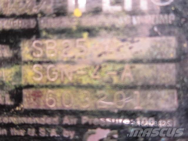  Membran airpump, 1 - 2 stk. Гідронасоси