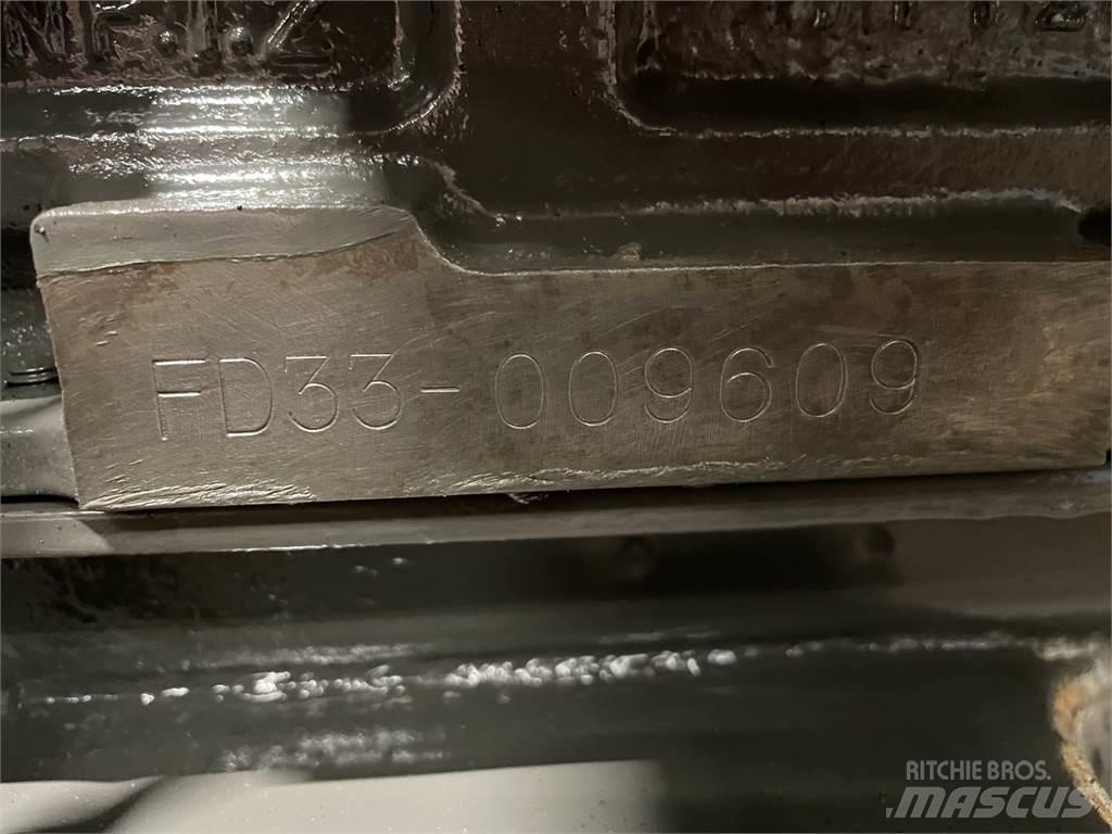 Nissan FD33 motor Двигуни