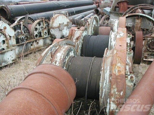  Piloteringsspil 3 tromler Підйомно-транспортне обладнання і вантажні ліфти