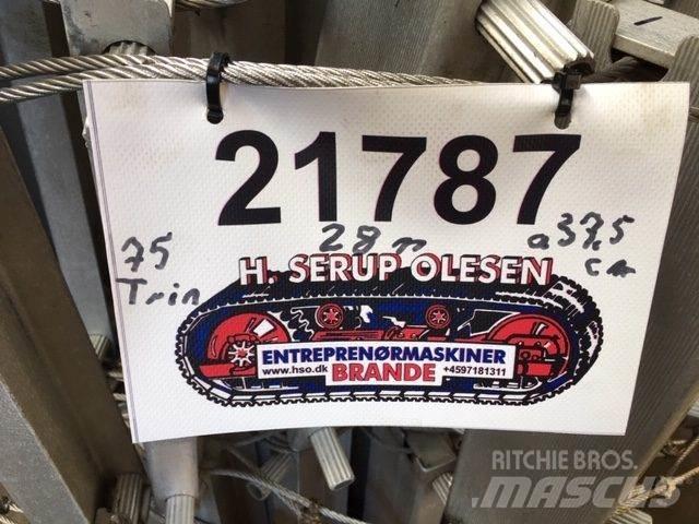  Rebstige med 75 trin Човни / баржі