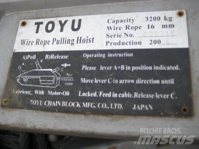  Rope pulling hoist - 3 stk. Підйомно-транспортне обладнання і вантажні ліфти