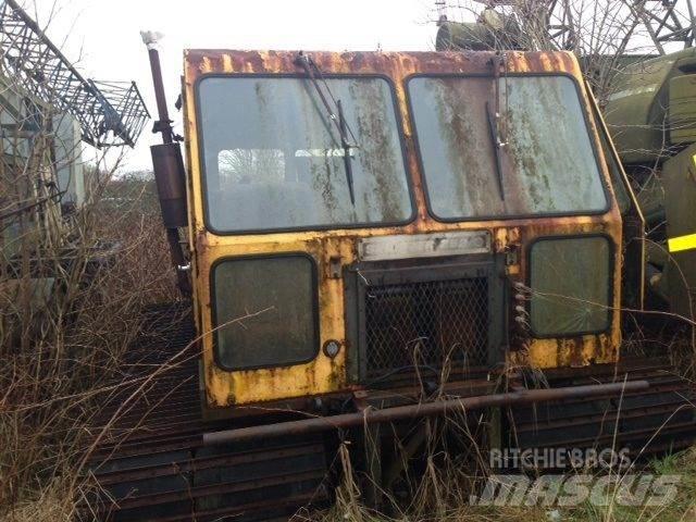  Skidozer 252 Гусеничні бульдозери