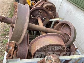  Skinnehjul ø450 mm + flange Шини