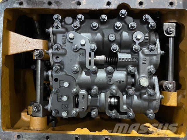 Transmission Cat 3S9864 Коробка передач