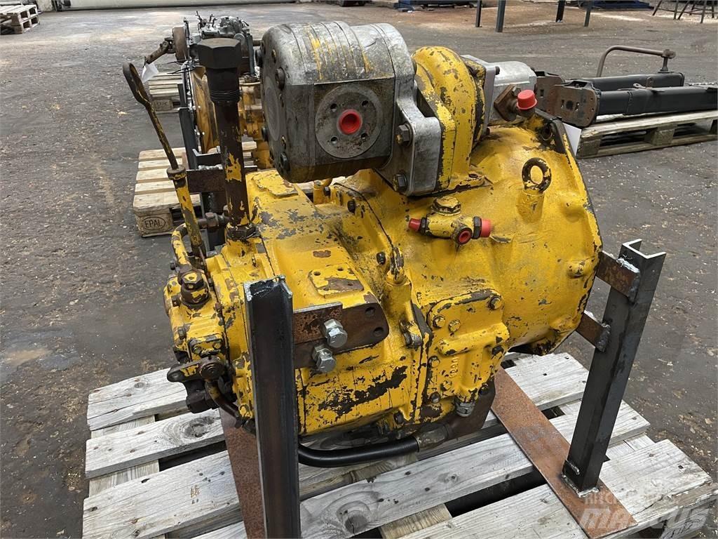  Transmission Twin Disc Коробка передач