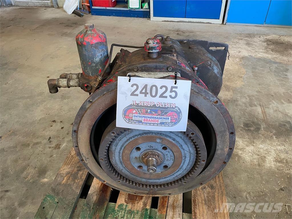  Twin Disc Model 6-C-1502-1 Коробка передач