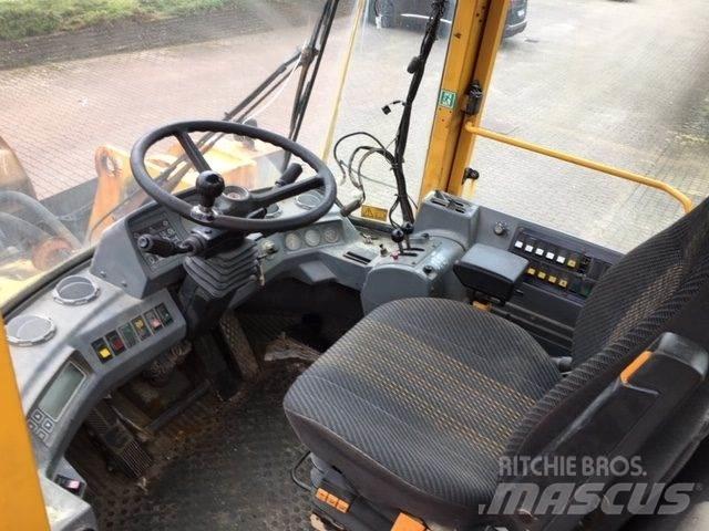 Volvo L120C til ophug Фронтальні навантажувачі