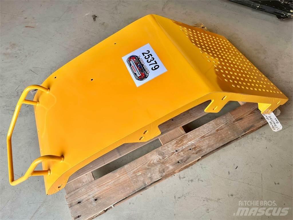 Volvo L120F bagskærm Інше обладнання