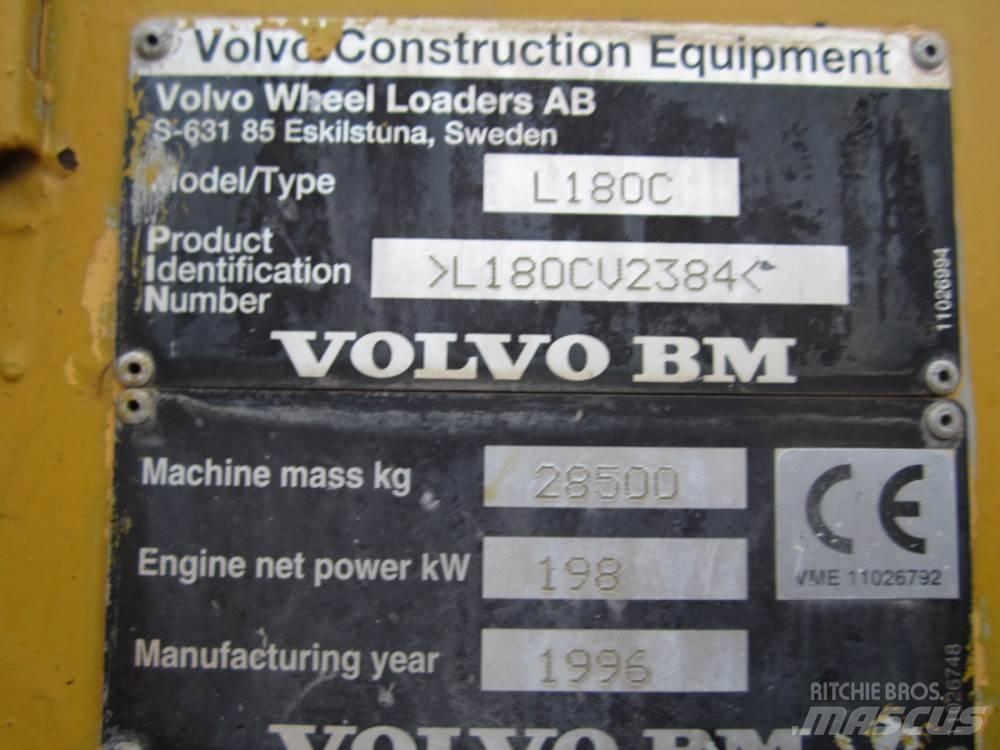 Volvo L180C til ophug Фронтальні навантажувачі