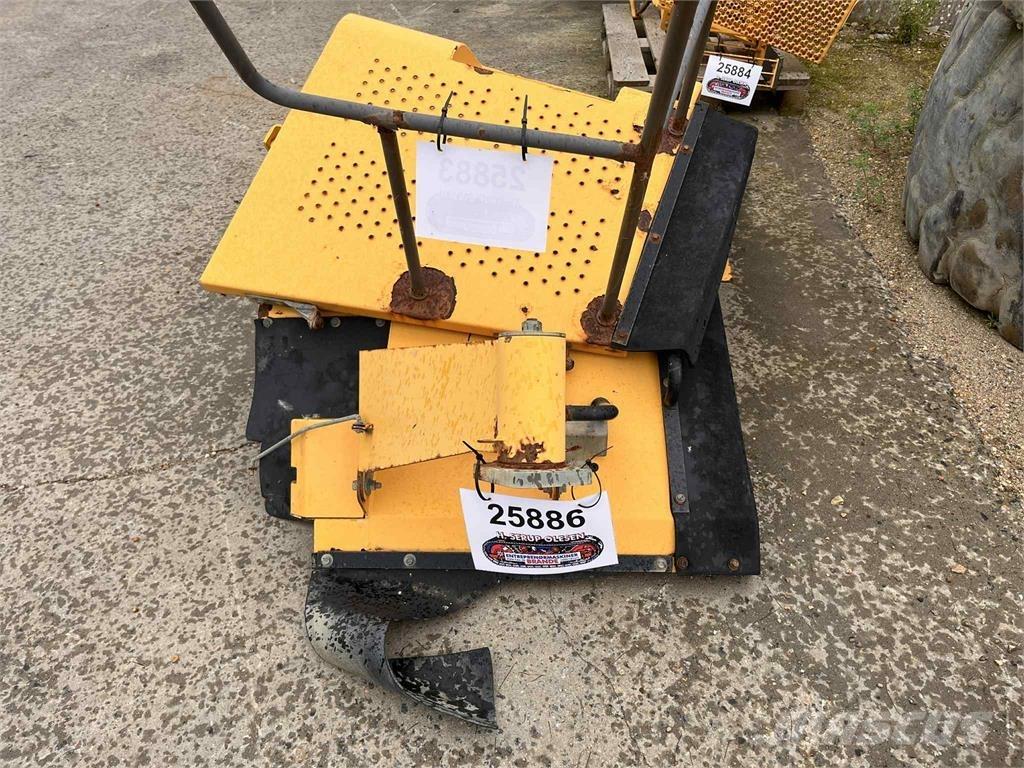 Volvo L220E højre bagskærm Інше обладнання