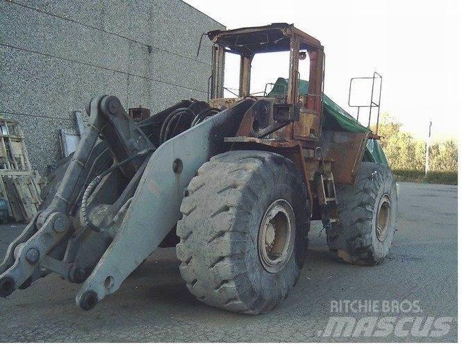 Volvo L220E til ophug Фронтальні навантажувачі
