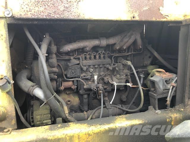 Volvo LM1240 til ophug Фронтальні навантажувачі