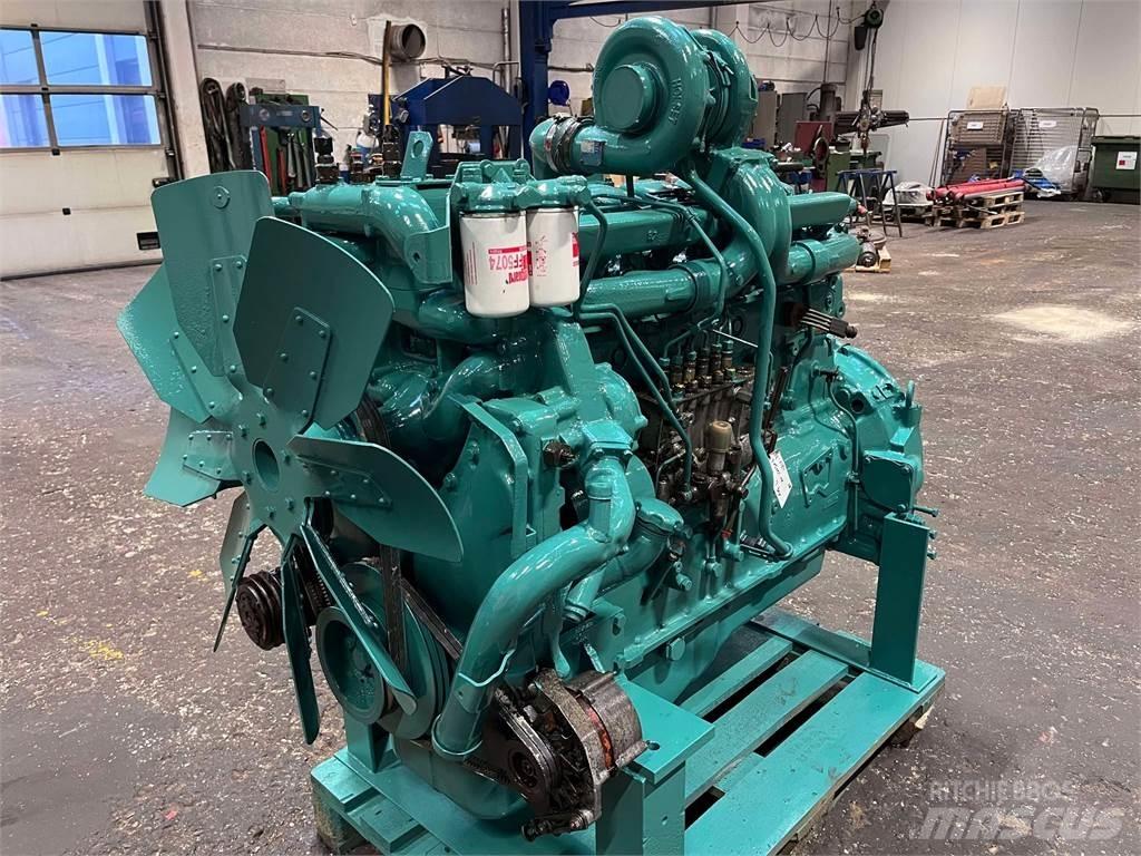 Volvo TD121G motor Двигуни