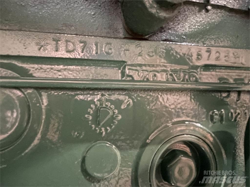 Volvo TD71G motor Двигуни