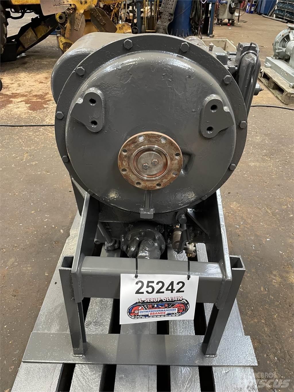 ZF 3WG-180 transmission Коробка передач