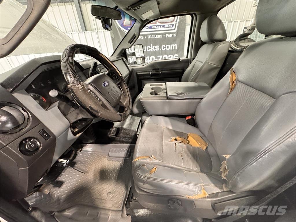 Ford F-250 Пікапи / Бічне розвантаження