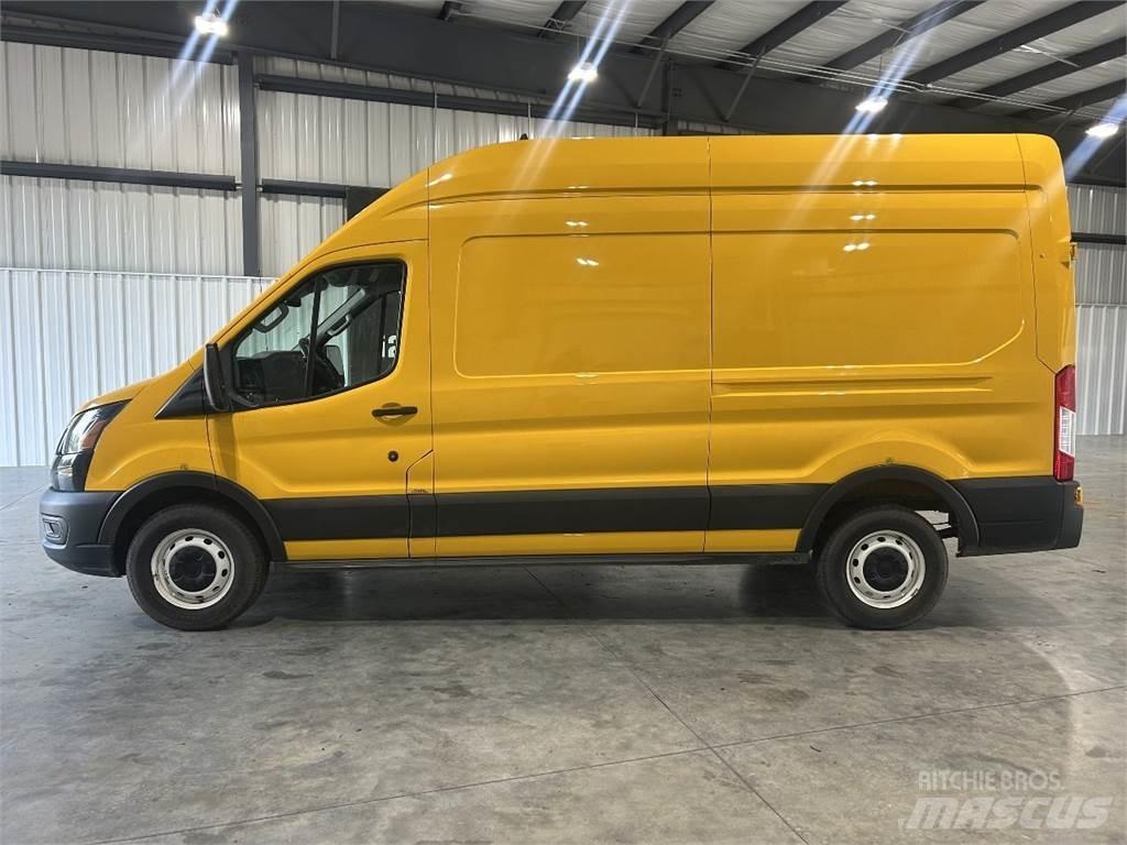 Ford Transit 250 Пікапи / Бічне розвантаження