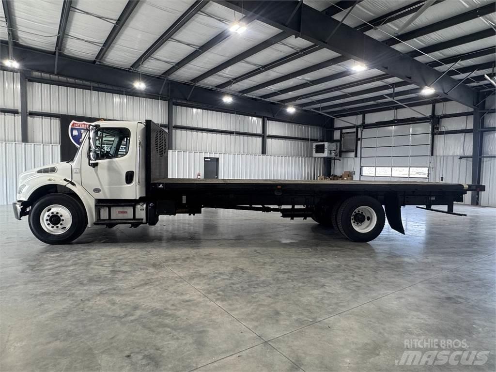 Freightliner M2 106 Вантажівки-платформи/бокове розвантаження
